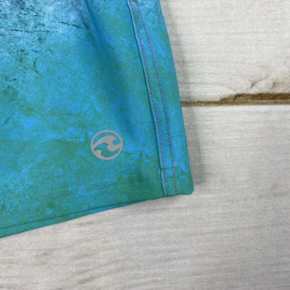 Ocean Current Mens Swim Shorts Sz L Pink Ombre 4-Way Stretch Mesh Lined NWT - Picture 3 of 13